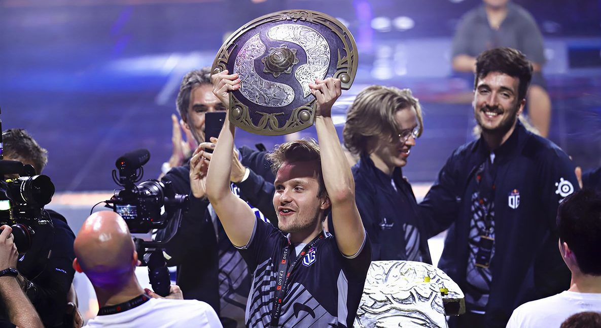 Команда, победившая на турнире по Доте2